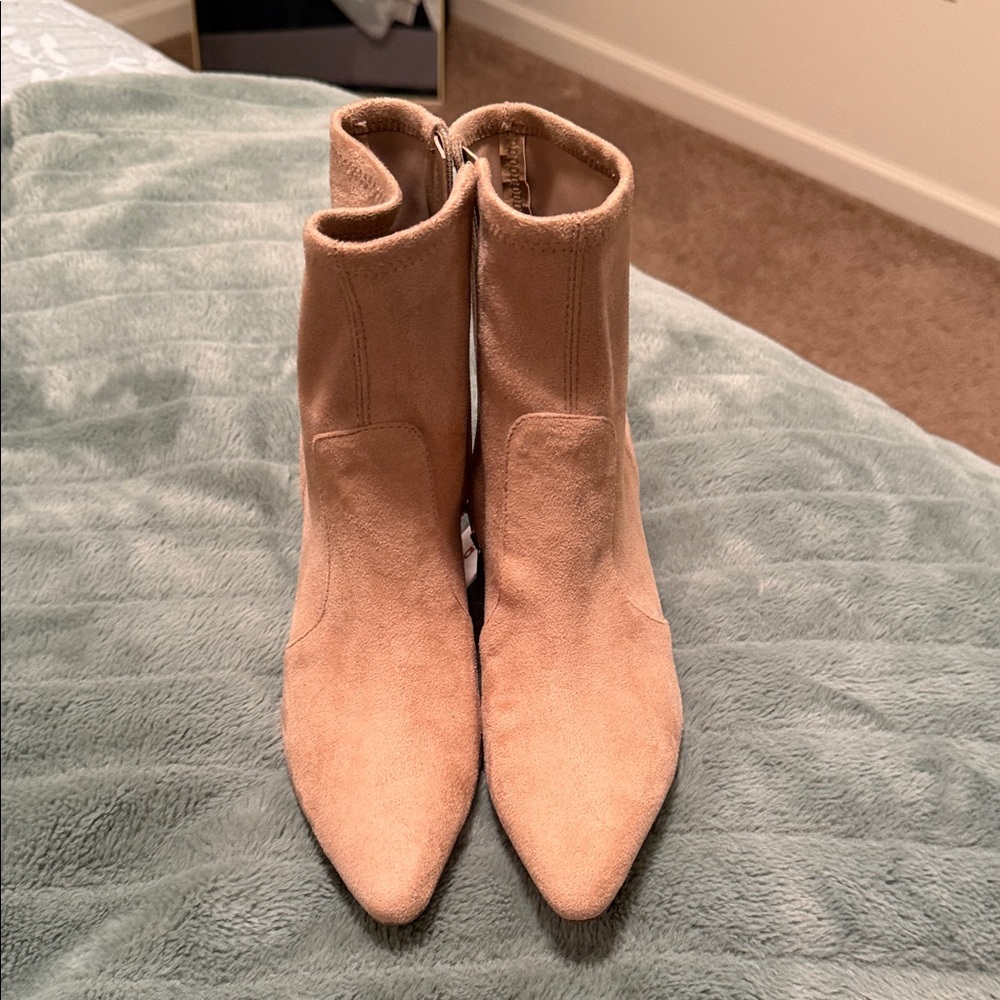 Jessica Simpson Suede Tan Heeled Boots